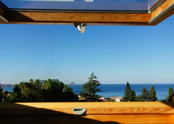 Family With Sea View In Torre Colonna-sperone * Mandra Capreria