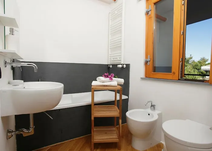 Family With Sea View In Torre Colonna-sperone Villa *